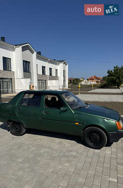 Лифтбек ЗАЗ 1103 Славута 2003 в 