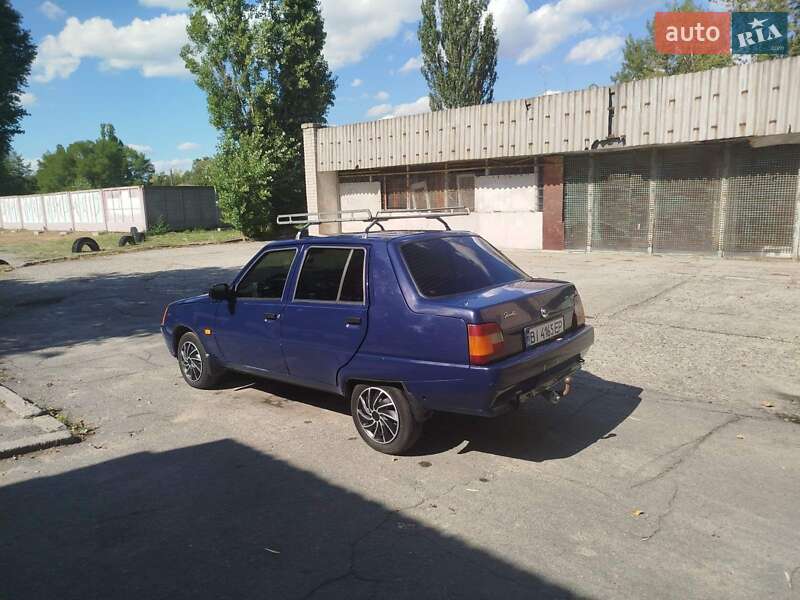 ЗАЗ 1103 Славута 2004