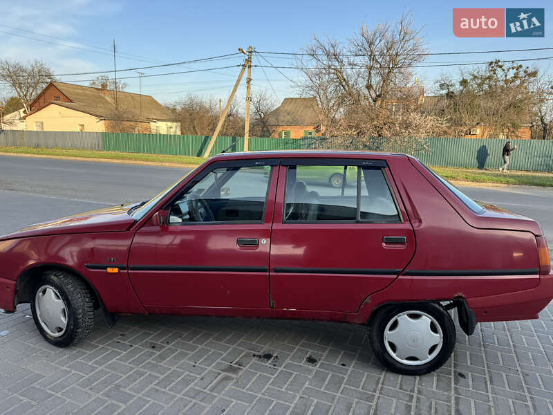 Лифтбек ЗАЗ 1103 Славута 2003 в Полтаве
