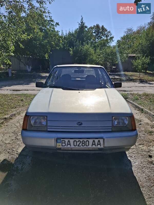 Лифтбек ЗАЗ 1103 Славута 2004 в Кропивницком