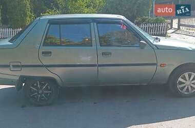 Лифтбек ЗАЗ 1103 Славута 2006 в 