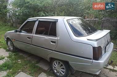 Ліфтбек ЗАЗ 1103 Славута 2003 в Бердичеві