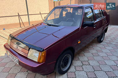 Лифтбек ЗАЗ 1103 Славута 2000 в Запорожье