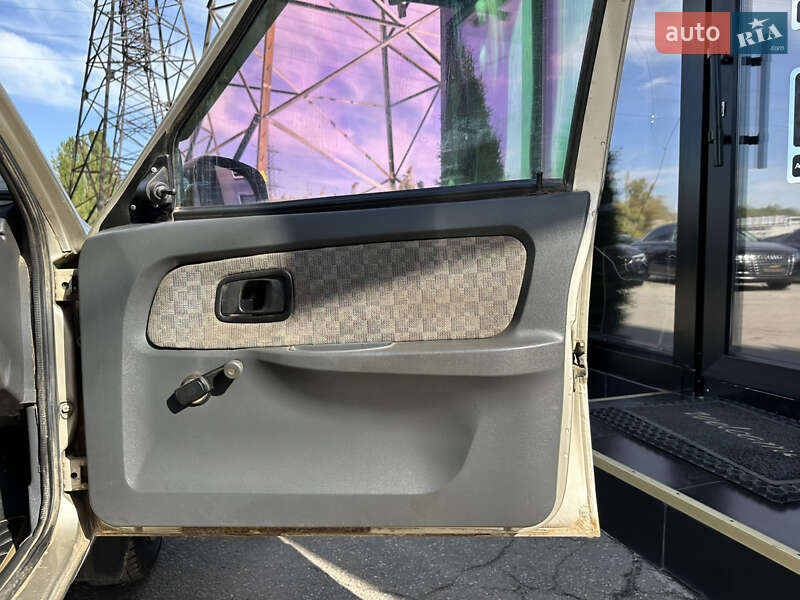 Лифтбек ЗАЗ 1103 Славута 2002 в Харькове фото 18 Лифтбек ЗАЗ 1103 Славута 2002 в Харькове