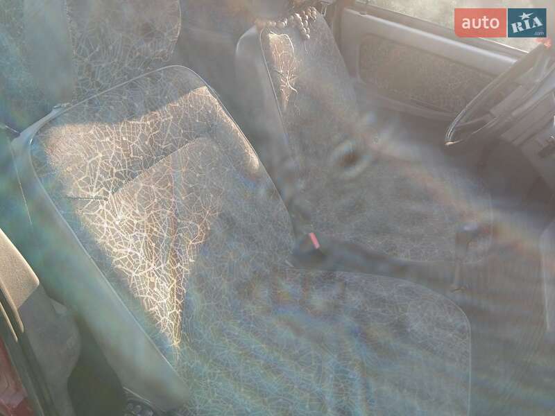 Лифтбек ЗАЗ 1103 Славута 2005 в Александрие