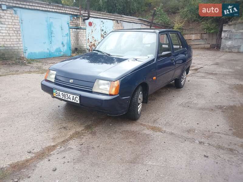 Лифтбек ЗАЗ 1103 Славута 2006 в Южноукраинске