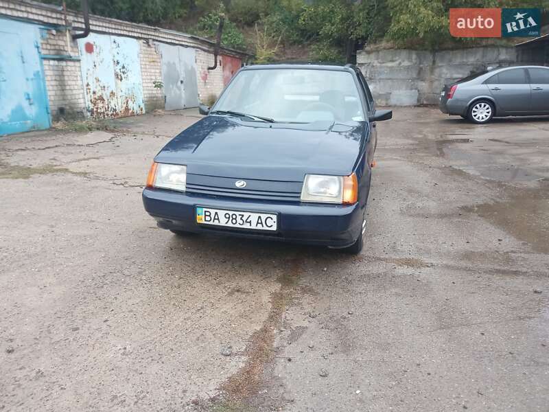 Лифтбек ЗАЗ 1103 Славута 2006 в Южноукраинске