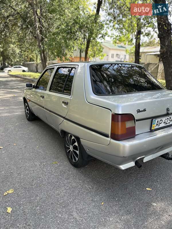 Ліфтбек ЗАЗ 1103 Славута 2006 в Запоріжжі