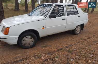 Лифтбек ЗАЗ 1103 Славута 2004 в Чигирине