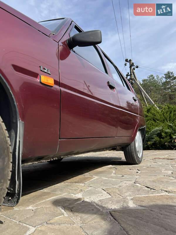 Ліфтбек ЗАЗ 1103 Славута 2000 в Кам'янському фото 8 Ліфтбек ЗАЗ 1103 Славута 2000 в Кам'янському