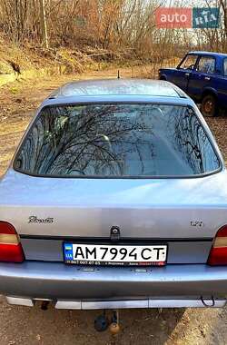 Лифтбек ЗАЗ 1103 Славута 2006 в 