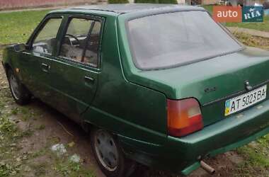 Лифтбек ЗАЗ 1103 Славута 2004 в 