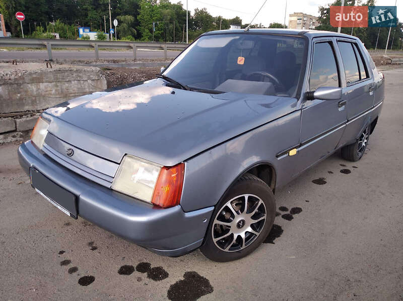 Лифтбек ЗАЗ 1103 Славута 2007 в Полтаве