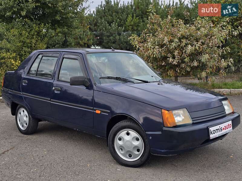 Лифтбек ЗАЗ 1103 Славута 2005 в Хмельницком