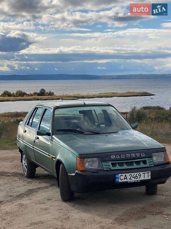Лифтбек ЗАЗ 1103 Славута 2008 в Киеве фото 2 Лифтбек ЗАЗ 1103 Славута 2008 в Киеве
