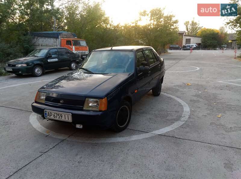 Ліфтбек ЗАЗ 1103 Славута 2006 в Запоріжжі