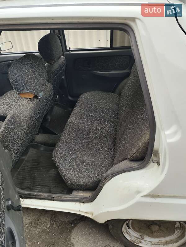 Лифтбек ЗАЗ 1103 Славута 2002 в Полтаве фото 7 Лифтбек ЗАЗ 1103 Славута 2002 в Полтаве