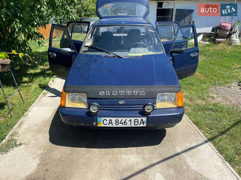 Ліфтбек ЗАЗ 1103 Славута 2004 в Шполі фото 3 Ліфтбек ЗАЗ 1103 Славута 2004 в Шполі