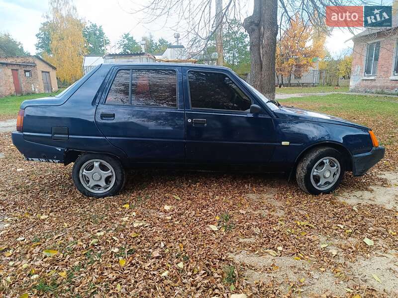 Ліфтбек ЗАЗ 1103 Славута 2005 в Славуті фото 4 Ліфтбек ЗАЗ 1103 Славута 2005 в Славуті