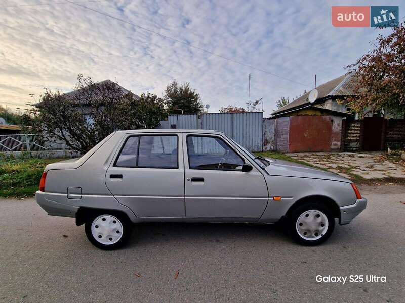 Ліфтбек ЗАЗ 1103 Славута 2008 в Черкасах фото 6 Ліфтбек ЗАЗ 1103 Славута 2008 в Черкасах