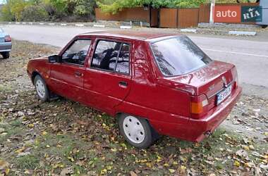 Лифтбек ЗАЗ 1103 Славута 2007 в Богуславе Лифтбек ЗАЗ 1103 Славута 2007 в Богуславе