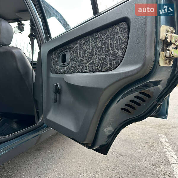 Ліфтбек ЗАЗ 1103 Славута 2005 в Хмельницькому фото 9 Ліфтбек ЗАЗ 1103 Славута 2005 в Хмельницькому