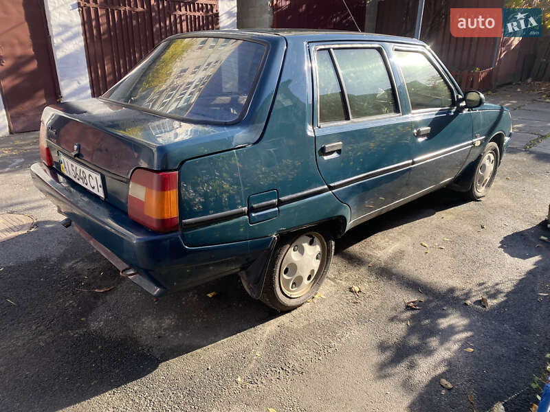 Лифтбек ЗАЗ 1103 Славута 2005 в Белой Церкви