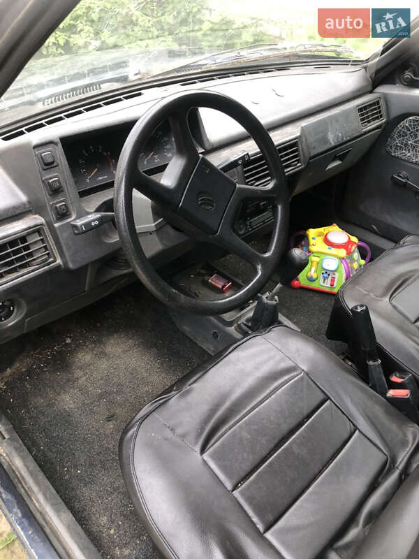 Лифтбек ЗАЗ 1103 Славута 2004 в Харькове фото 5 Лифтбек ЗАЗ 1103 Славута 2004 в Харькове