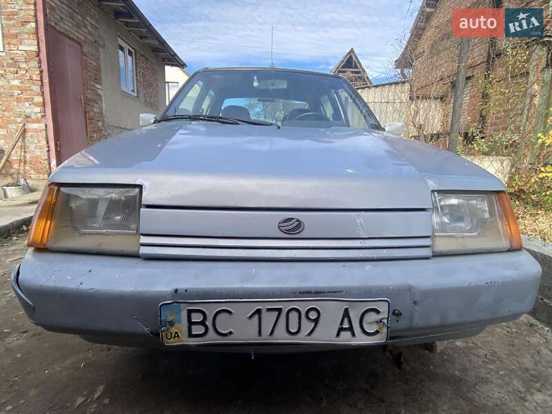 Ліфтбек ЗАЗ 1103 Славута 2004 в Львові