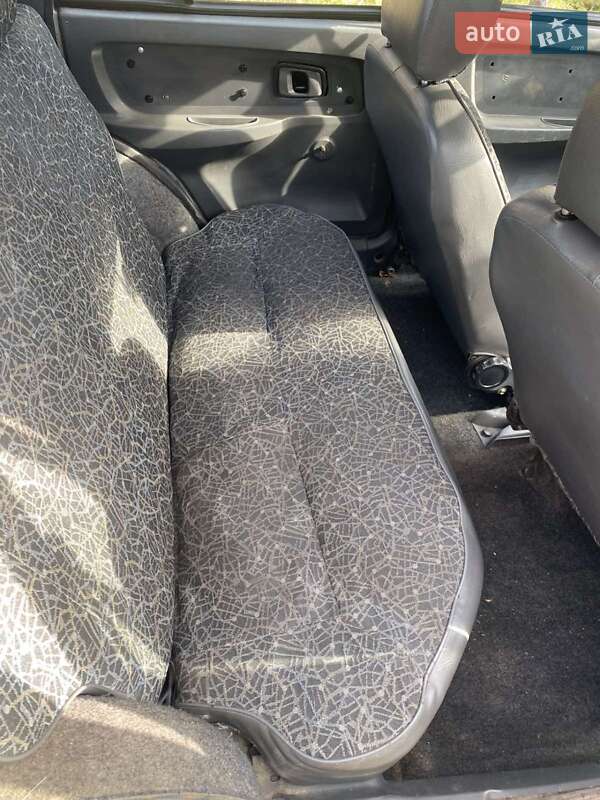 Ліфтбек ЗАЗ 1103 Славута 2004 в Львові