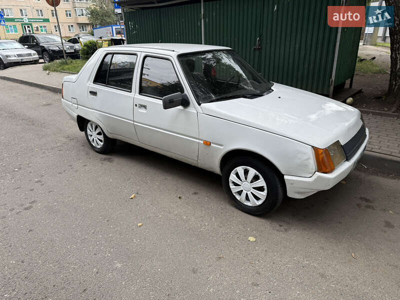 Лифтбек ЗАЗ 1103 Славута 2005 в Тернополе фото 9 Лифтбек ЗАЗ 1103 Славута 2005 в Тернополе