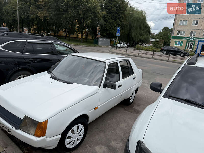 Лифтбек ЗАЗ 1103 Славута 2005 в Тернополе фото 17 Лифтбек ЗАЗ 1103 Славута 2005 в Тернополе