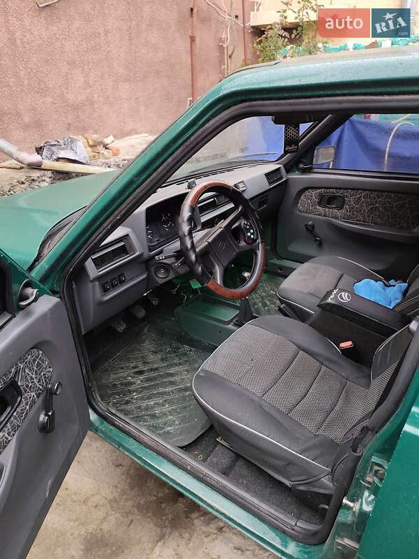 Лифтбек ЗАЗ 1103 Славута 2007 в Виннице фото 2 Лифтбек ЗАЗ 1103 Славута 2007 в Виннице