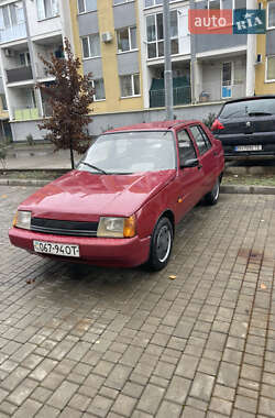 Лифтбек ЗАЗ 1103 Славута 2003 в Одессе