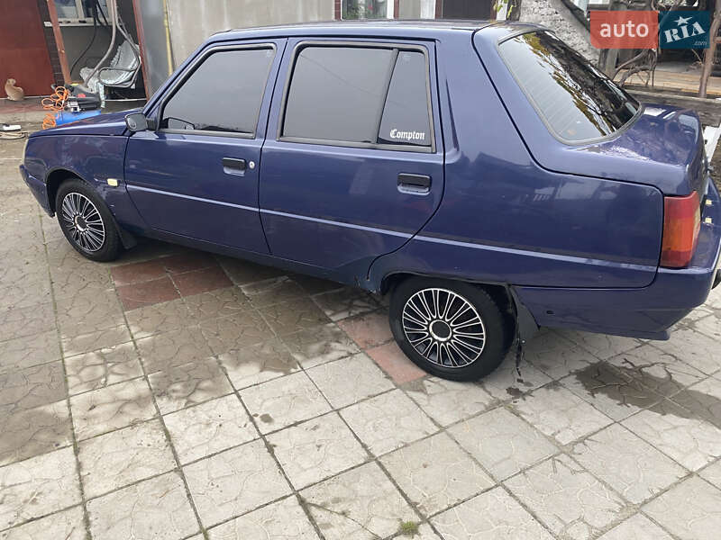 Ліфтбек ЗАЗ 1103 Славута 2010 в Іванкові фото 10 Ліфтбек ЗАЗ 1103 Славута 2010 в Іванкові