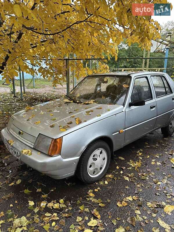 Лифтбек ЗАЗ 1103 Славута 2002 в Черкассах