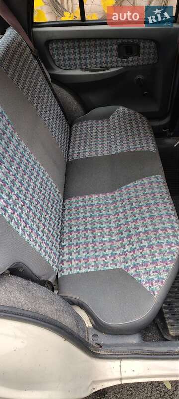 Лифтбек ЗАЗ 1103 Славута 2003 в Киеве