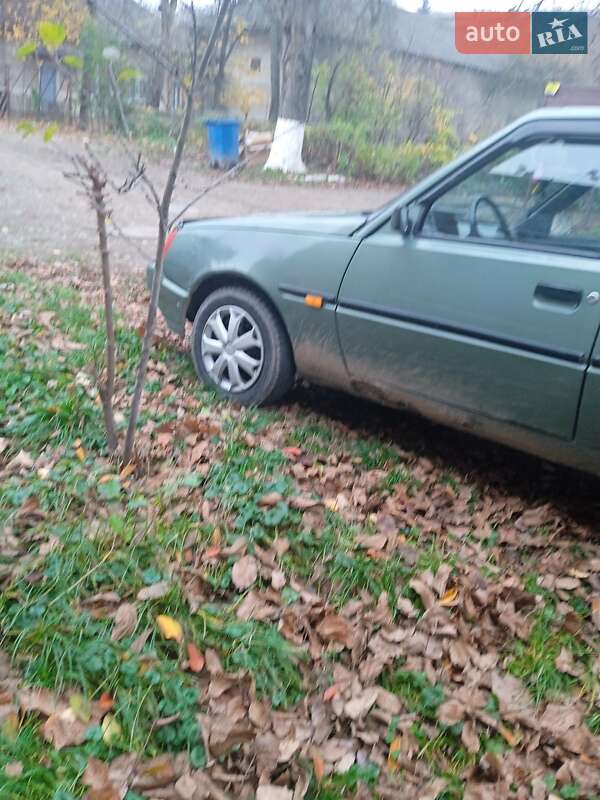 Лифтбек ЗАЗ 1103 Славута 2010 в Ивано-Франковске фото 8 Лифтбек ЗАЗ 1103 Славута 2010 в Ивано-Франковске