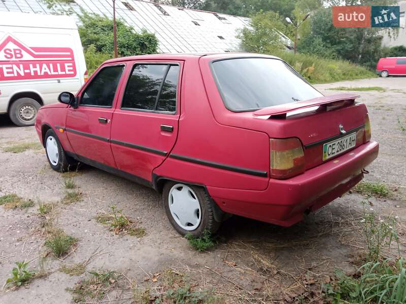 Ліфтбек ЗАЗ 1103 Славута 2002 в Чернівцях