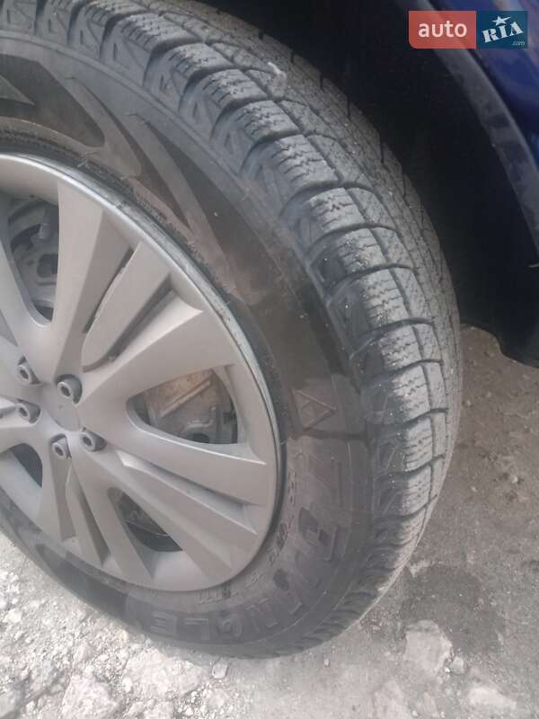 Лифтбек ЗАЗ 1103 Славута 2004 в Тернополе фото 5 Лифтбек ЗАЗ 1103 Славута 2004 в Тернополе