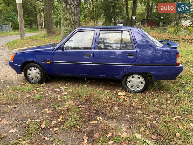 ЗАЗ 1103 Славута 2002 ЗАЗ 1103 Славута 2002