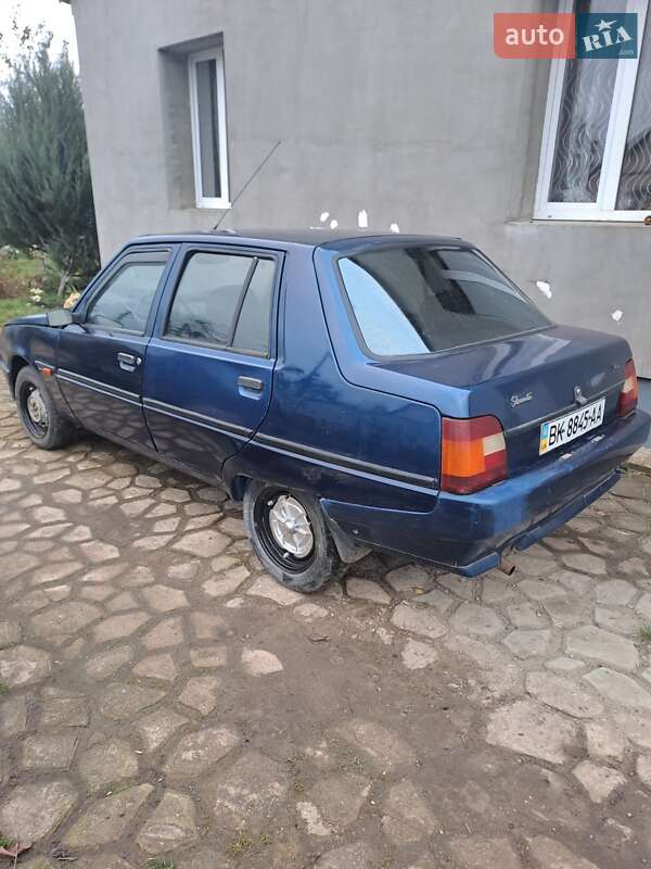 Ліфтбек ЗАЗ 1103 Славута 2005 в Рівному