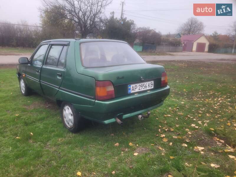 Лифтбек ЗАЗ 1103 Славута 2004 в Вольнянске