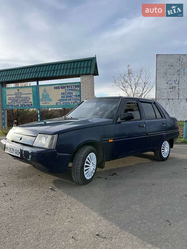 Лифтбек ЗАЗ 1103 Славута 2005 в Болграде фото 5 Лифтбек ЗАЗ 1103 Славута 2005 в Болграде