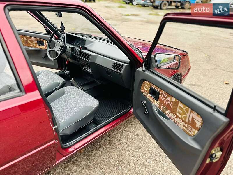 Ліфтбек ЗАЗ 1103 Славута 2001 в Житомирі