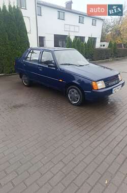 Ліфтбек ЗАЗ 1103 Славута 2005 в Вінниці