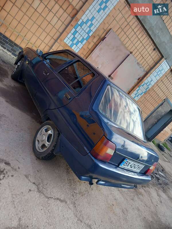 Лифтбек ЗАЗ 1103 Славута 2005 в Славуте