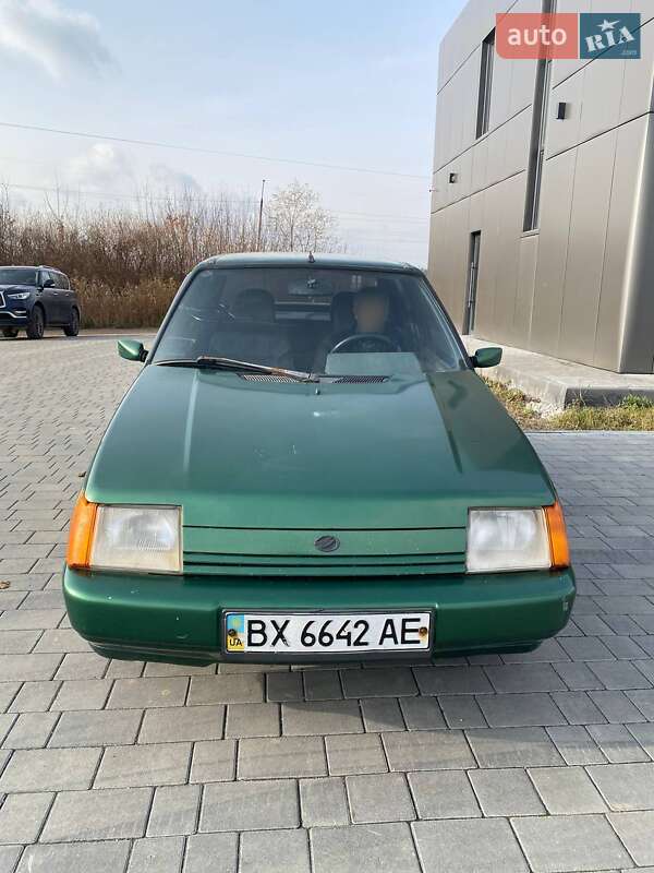Лифтбек ЗАЗ 1103 Славута 2004 в Хмельницком