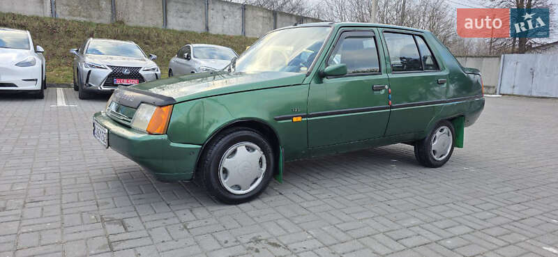 Лифтбек ЗАЗ 1103 Славута 2003 в Тернополе