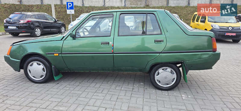 Лифтбек ЗАЗ 1103 Славута 2003 в Тернополе